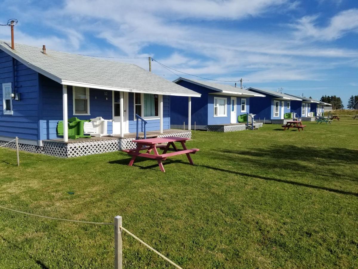 Blue Spruces Cottages Hampton Экстерьер фото