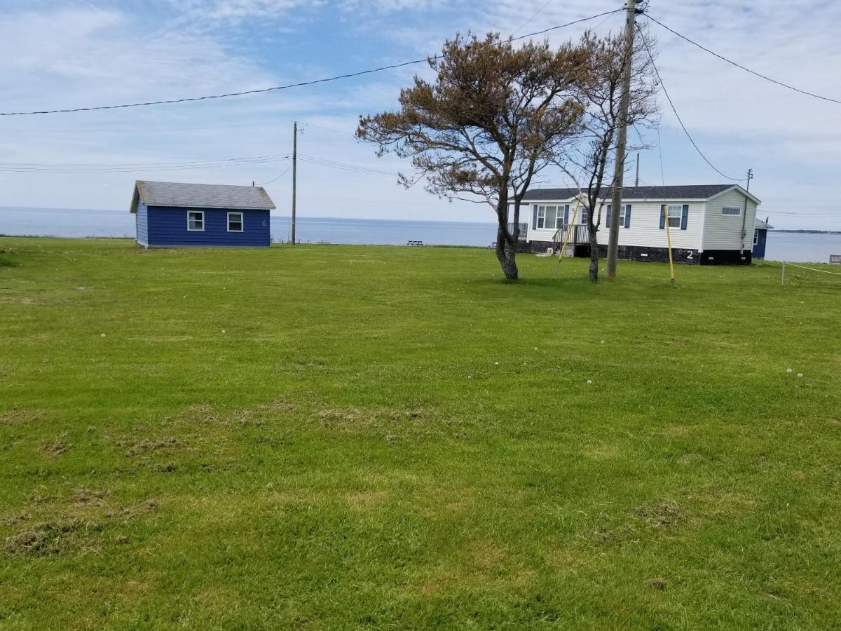 Blue Spruces Cottages Hampton Экстерьер фото